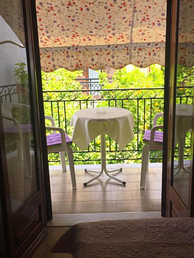 Sunshine Pension Pithagório Kültér fotó