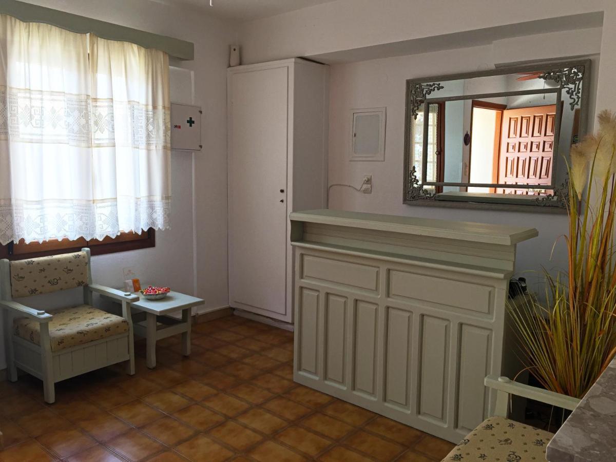 Sunshine Pension Pithagório Kültér fotó